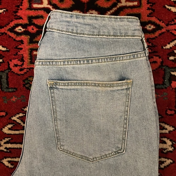 Universal Thread 10/30R Ankle Bootcut Jeans - Picture 6 of 6